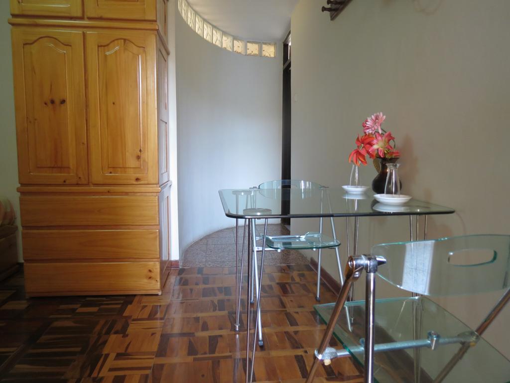 Residencial El Sol De Los Pinos Bed & Breakfast Trujillo Dış mekan fotoğraf