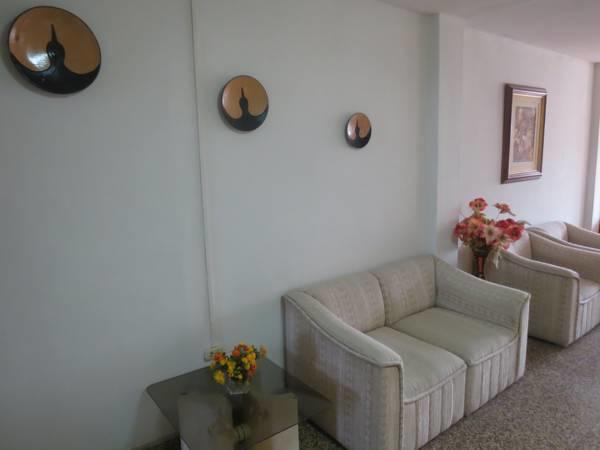 Residencial El Sol De Los Pinos Bed & Breakfast Trujillo Dış mekan fotoğraf