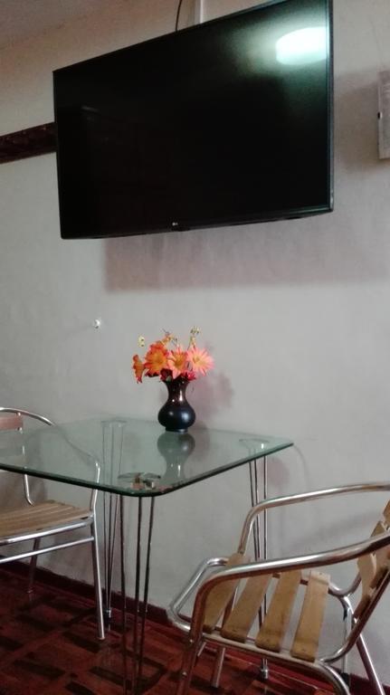 Residencial El Sol De Los Pinos Bed & Breakfast Trujillo Dış mekan fotoğraf