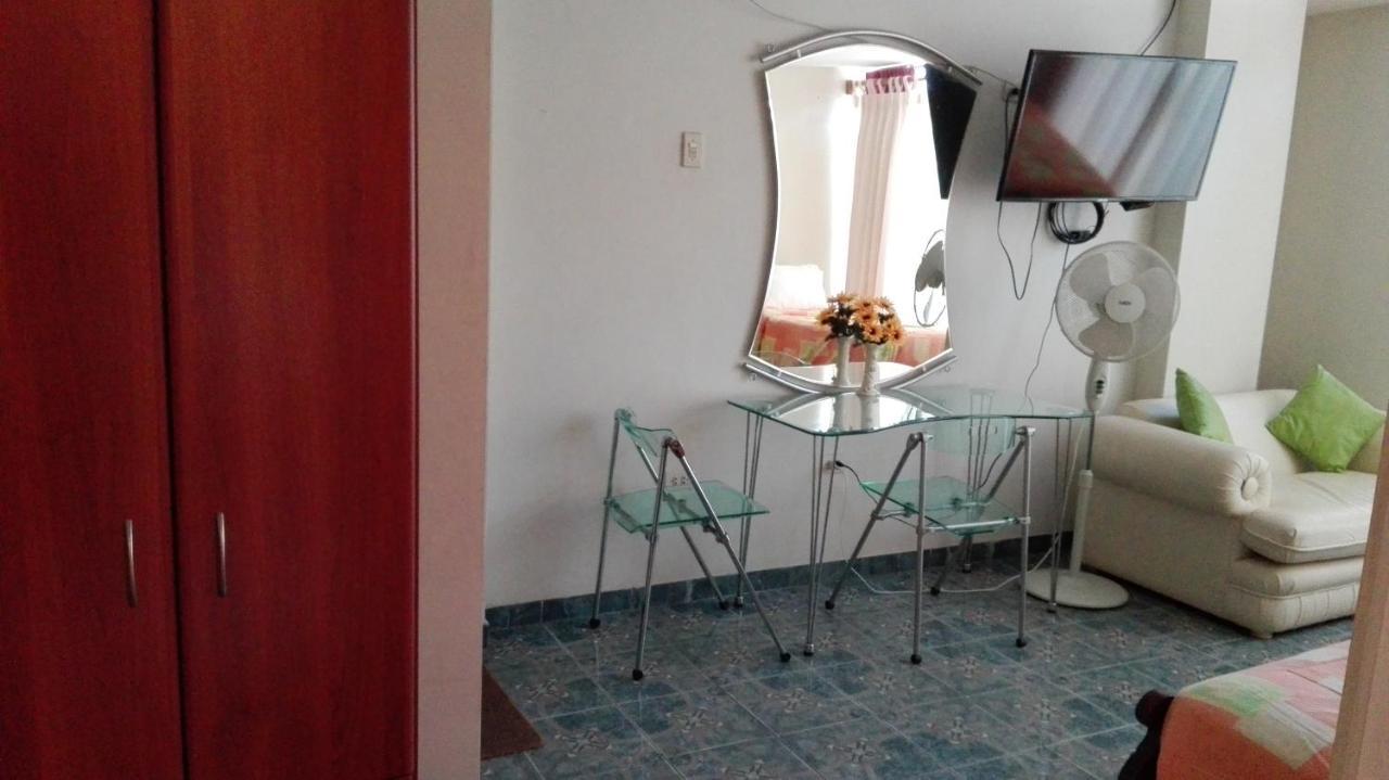 Residencial El Sol De Los Pinos Bed & Breakfast Trujillo Dış mekan fotoğraf