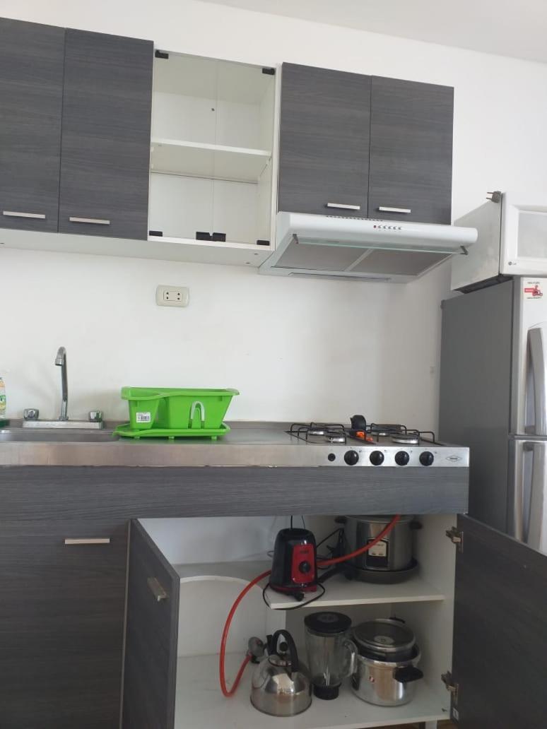 Residencial El Sol De Los Pinos Bed & Breakfast Trujillo Dış mekan fotoğraf